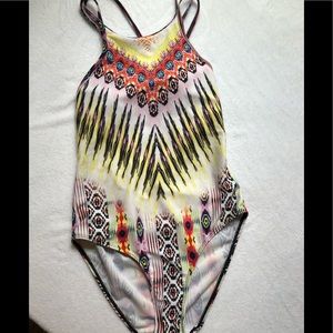 Monokini medium